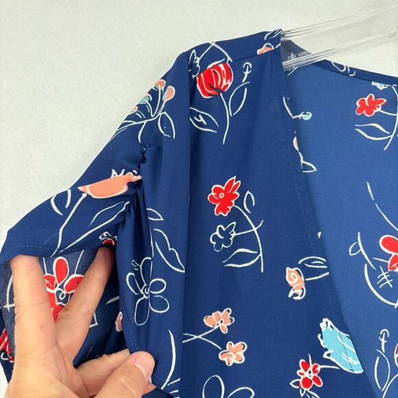 Modcloth Blouse Top Semi Sheer Cap Sleeve Covered Buttons Blue Floral Size 1X - Picture 5 of 12